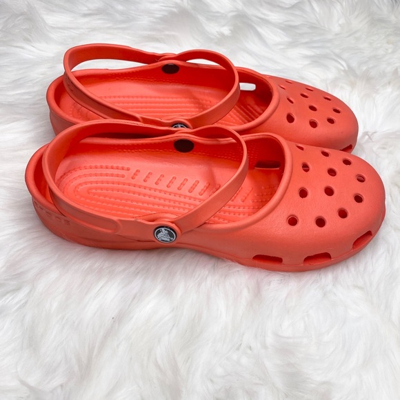 crocs melon coral